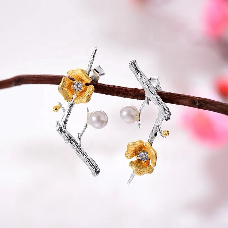 Flower Earrings with Pearl