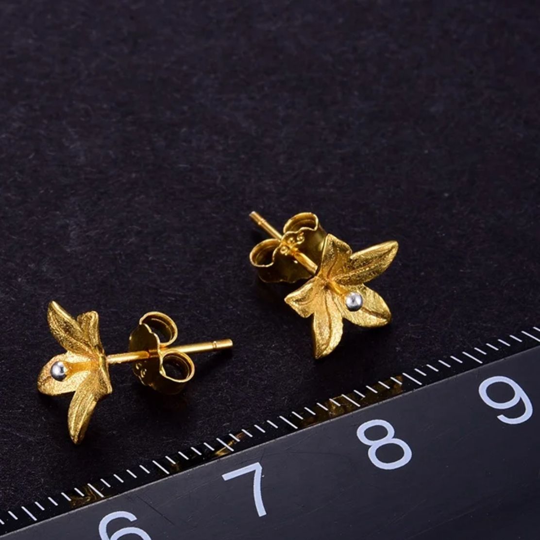 Golden Lily Stud