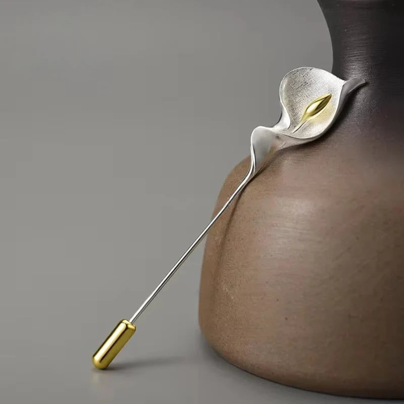 Calla Lily Pin