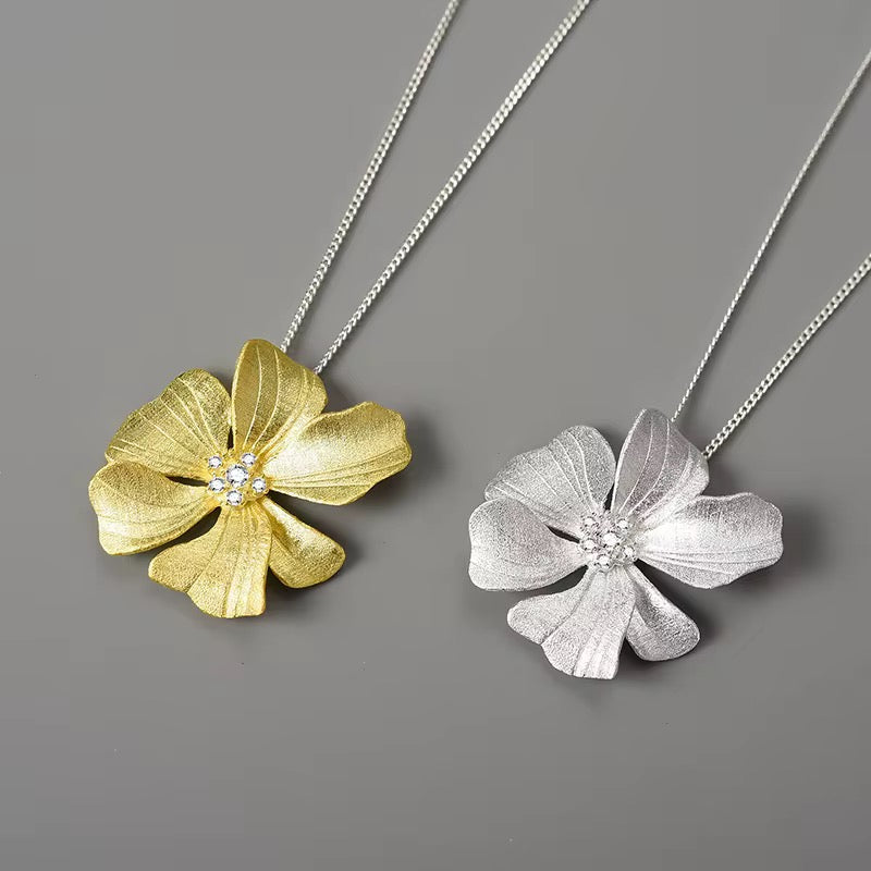 Peony Necklace