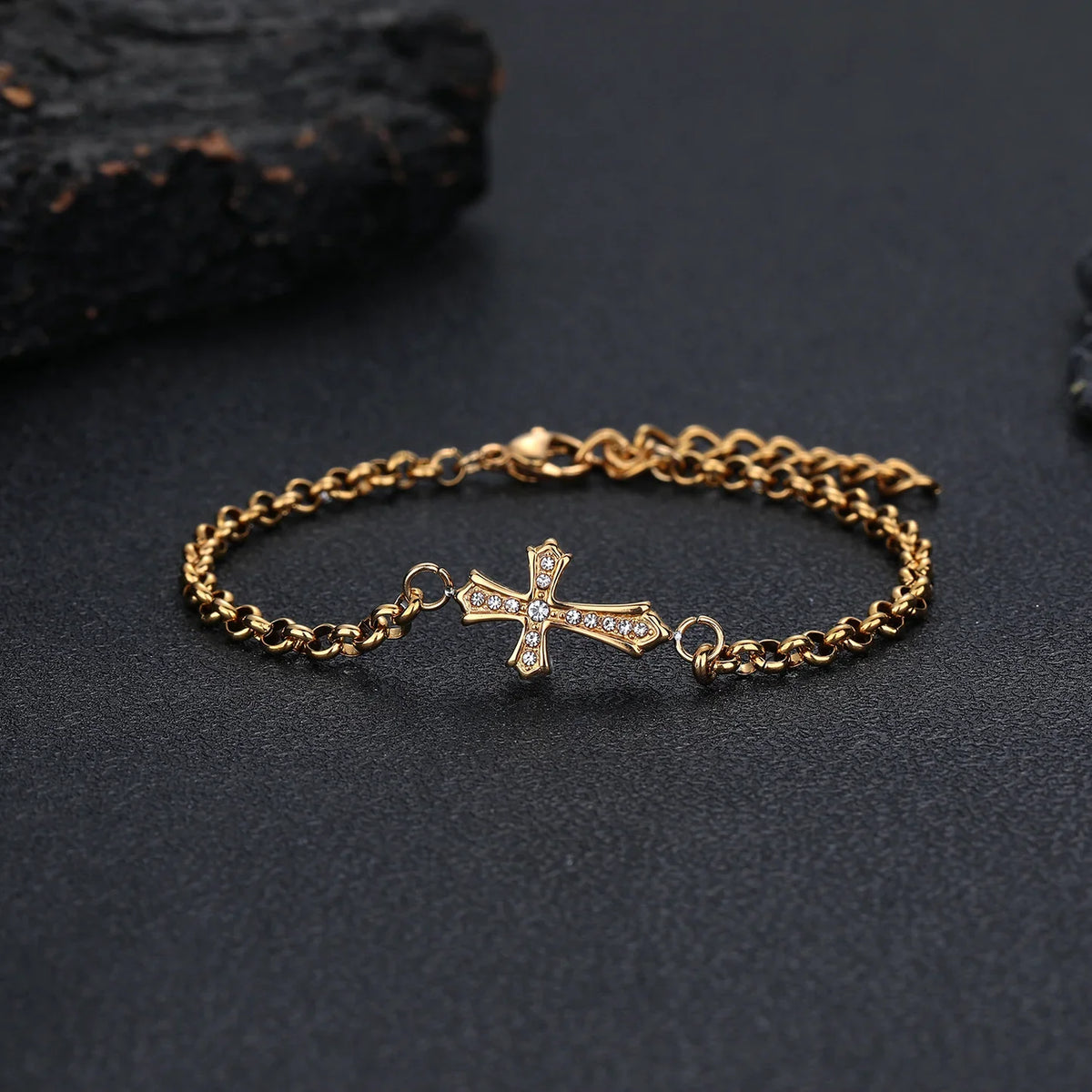 Heritage Cross Chain Bracelet