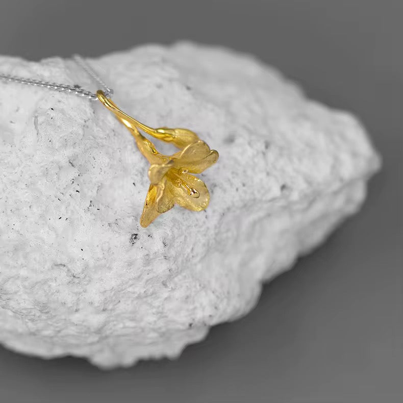 Lily Blossom Pendant Necklace