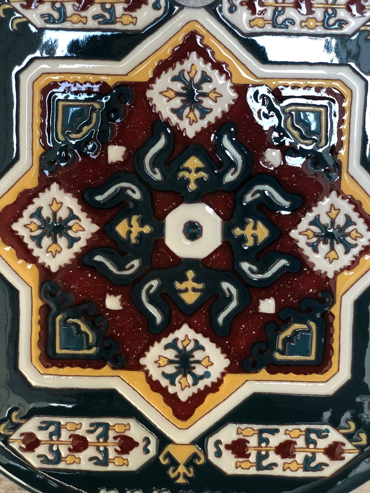 Mane Tiles Armenian Carpet - Lori Cheeseboard