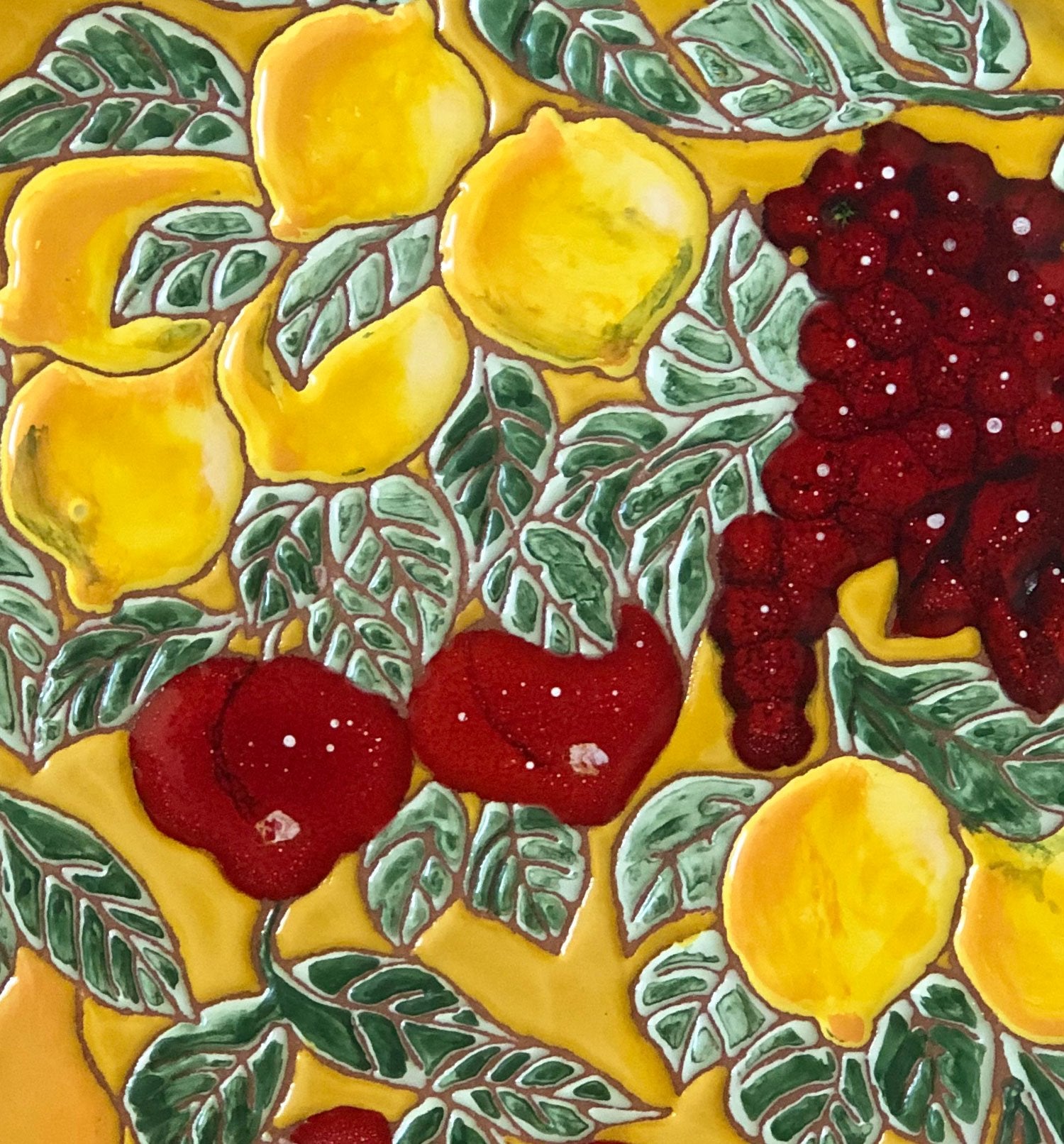 Mane Tiles Italian Style Ceramic plate