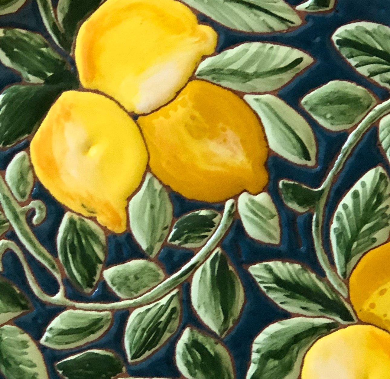 Mane Tiles Italian Style Ceramic plate