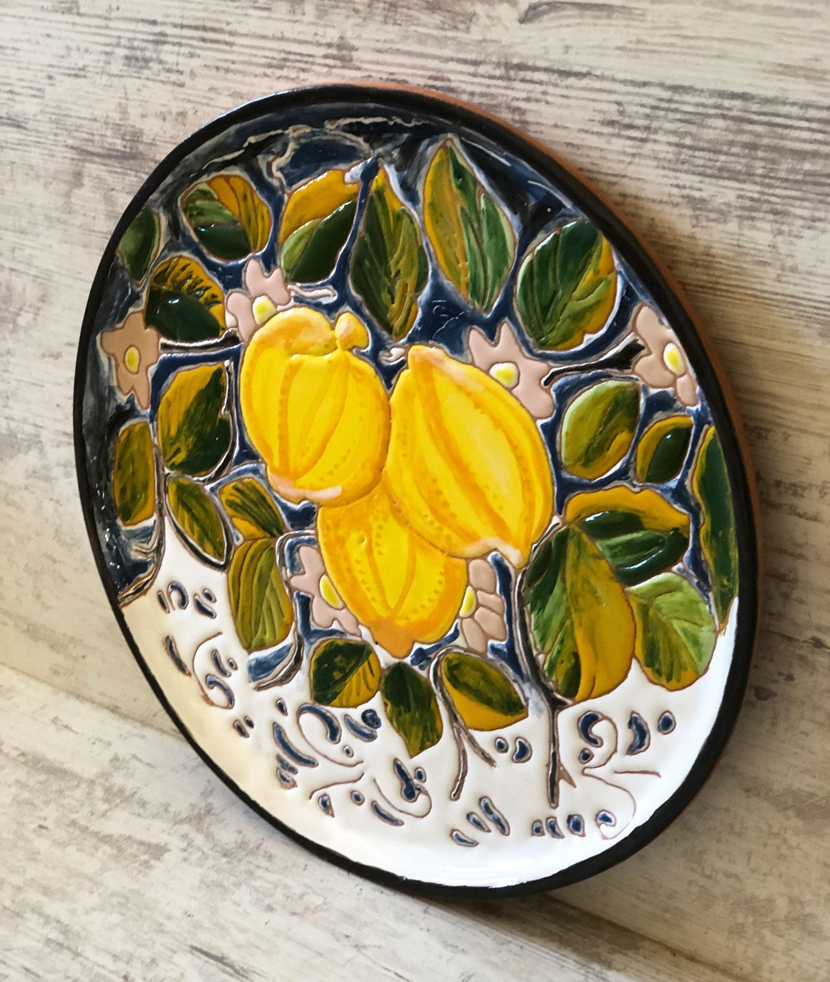 Mane Tiles Italian Style Ceramic plate