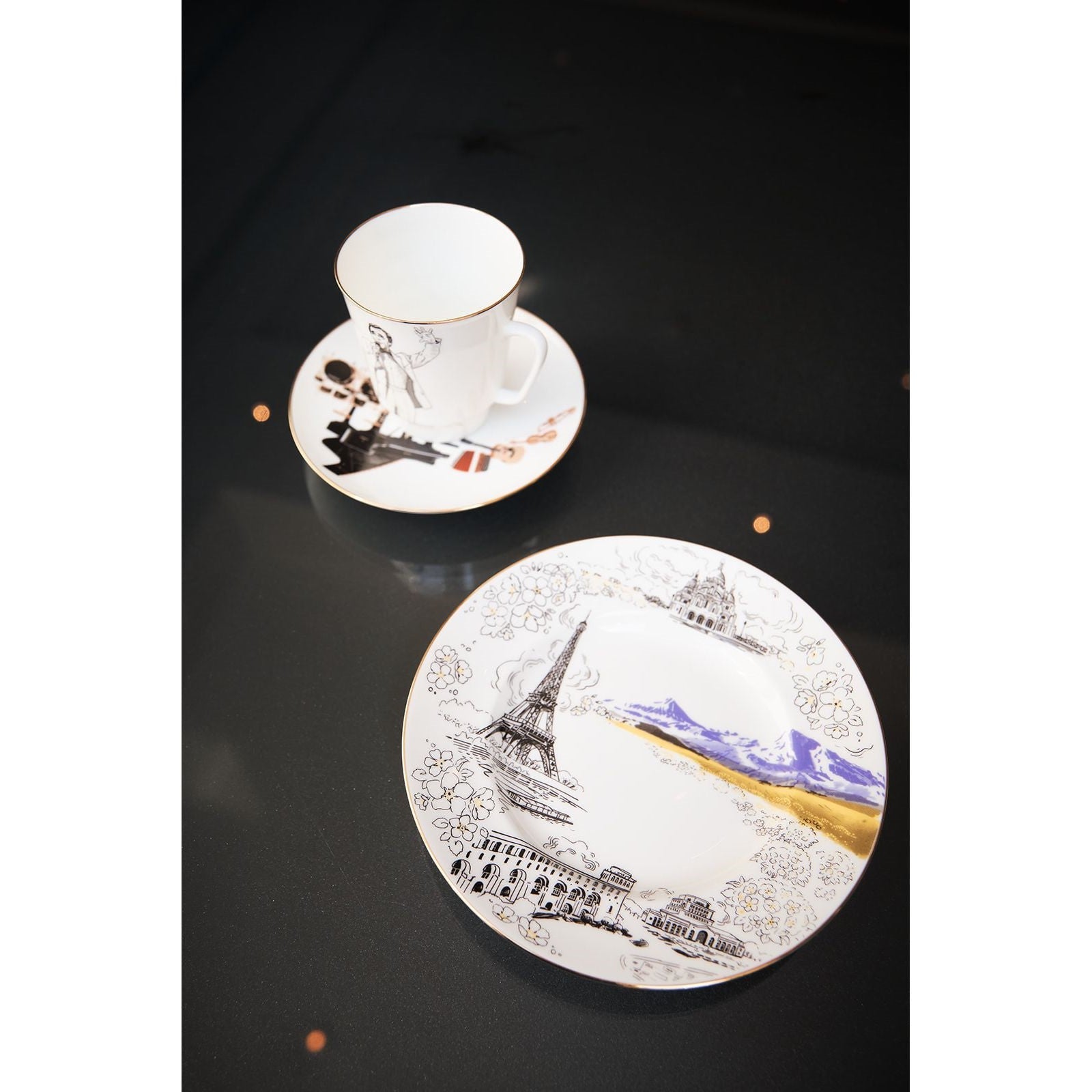 Galerie Lune Coffee Set - Maestro Aznavour