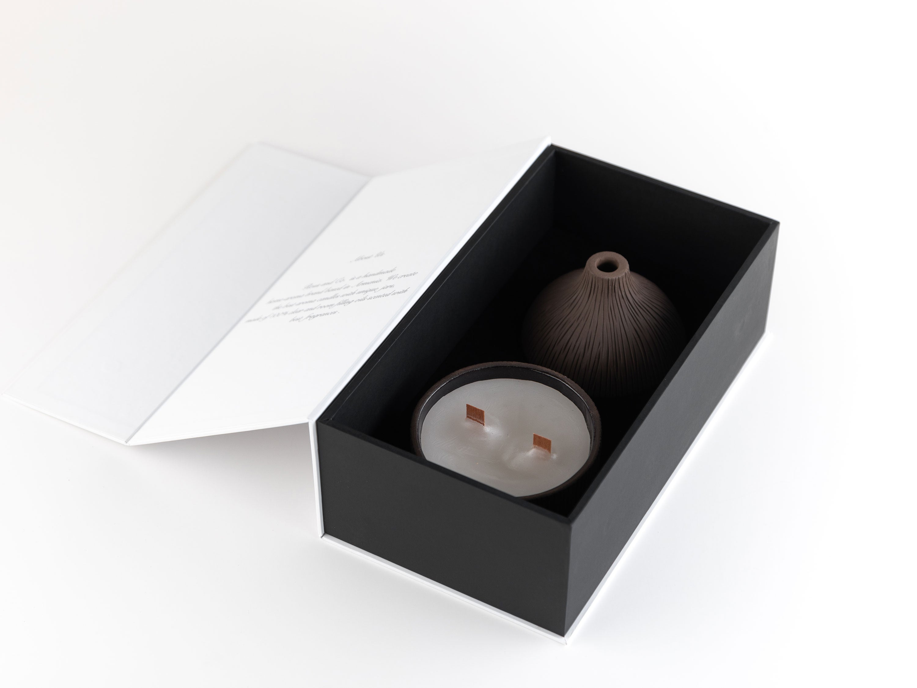 Rous & Co Scented Candle