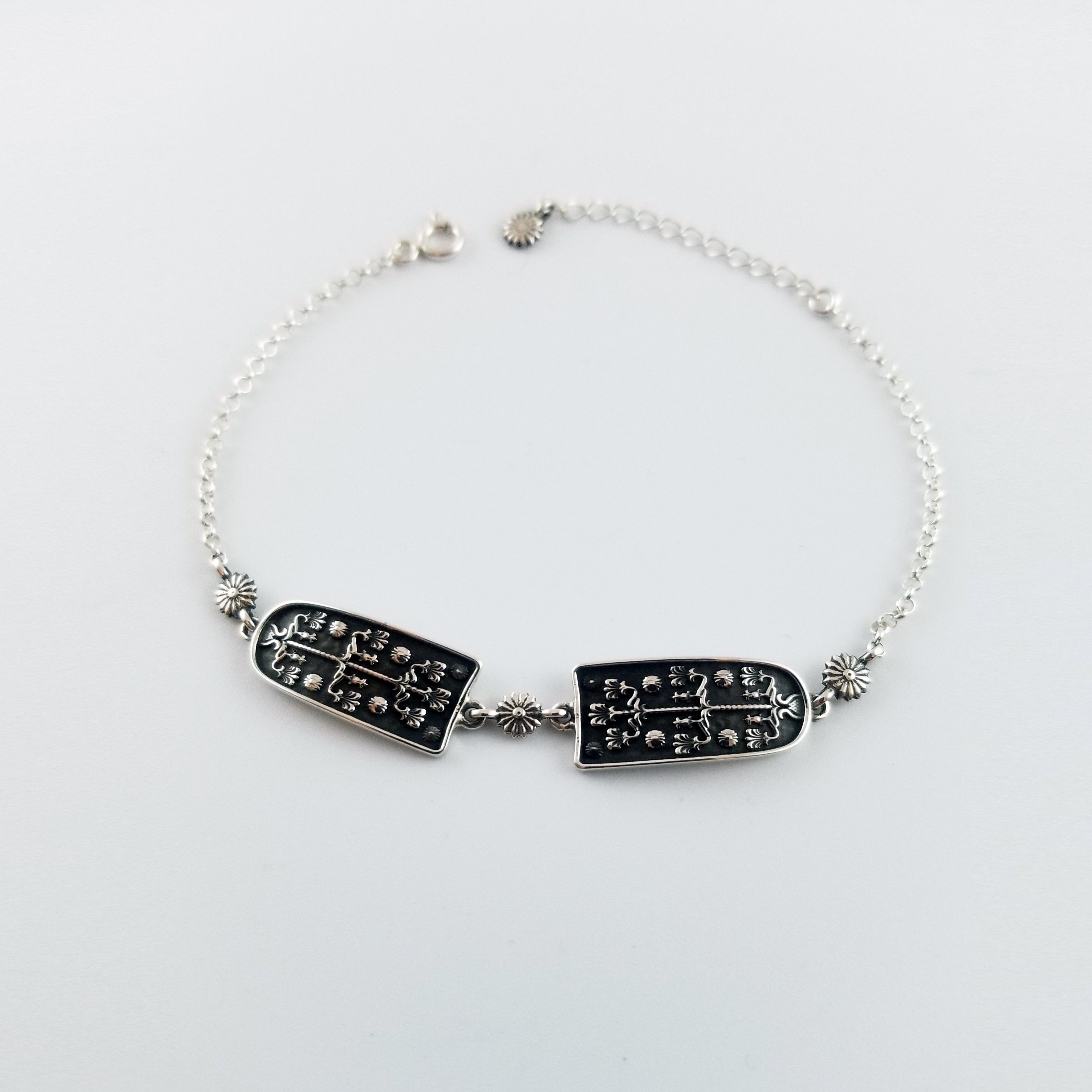 Arm Root Van Kingdom Bracelet Small