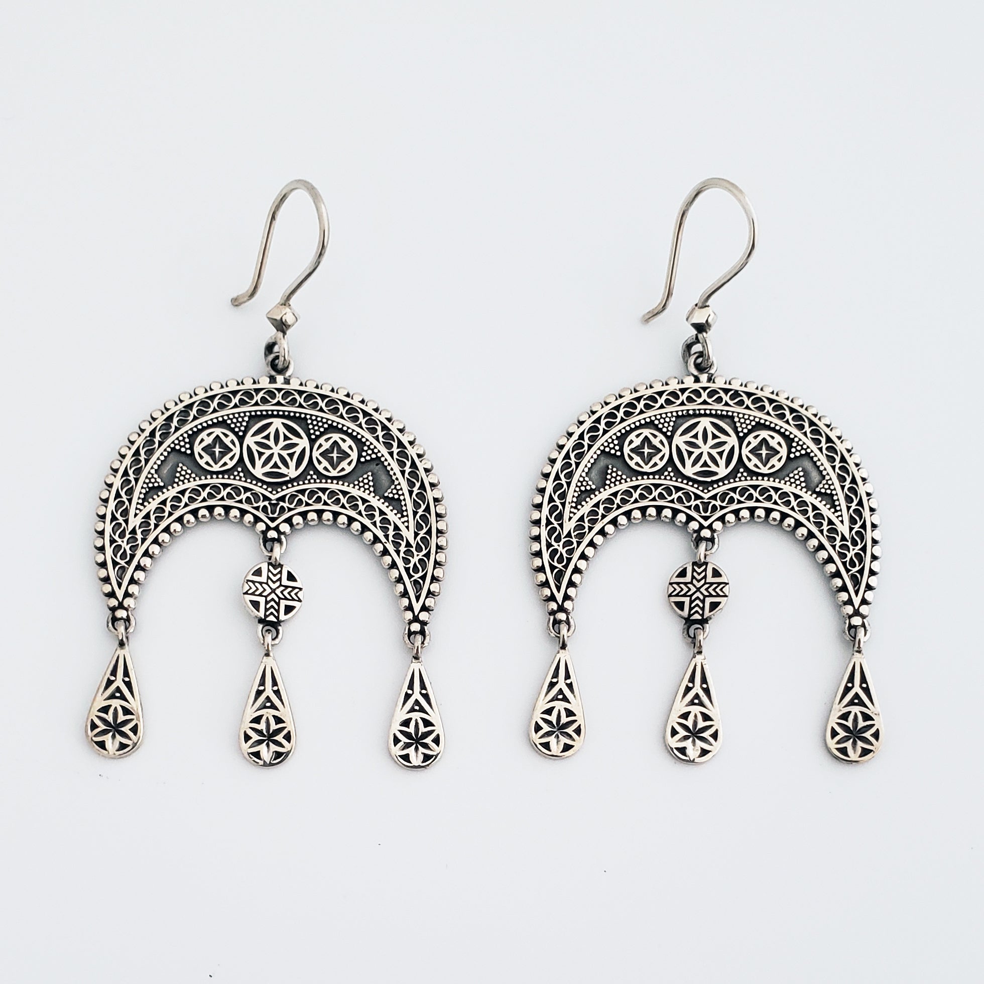 Arm Root Daghdghan Earrings big