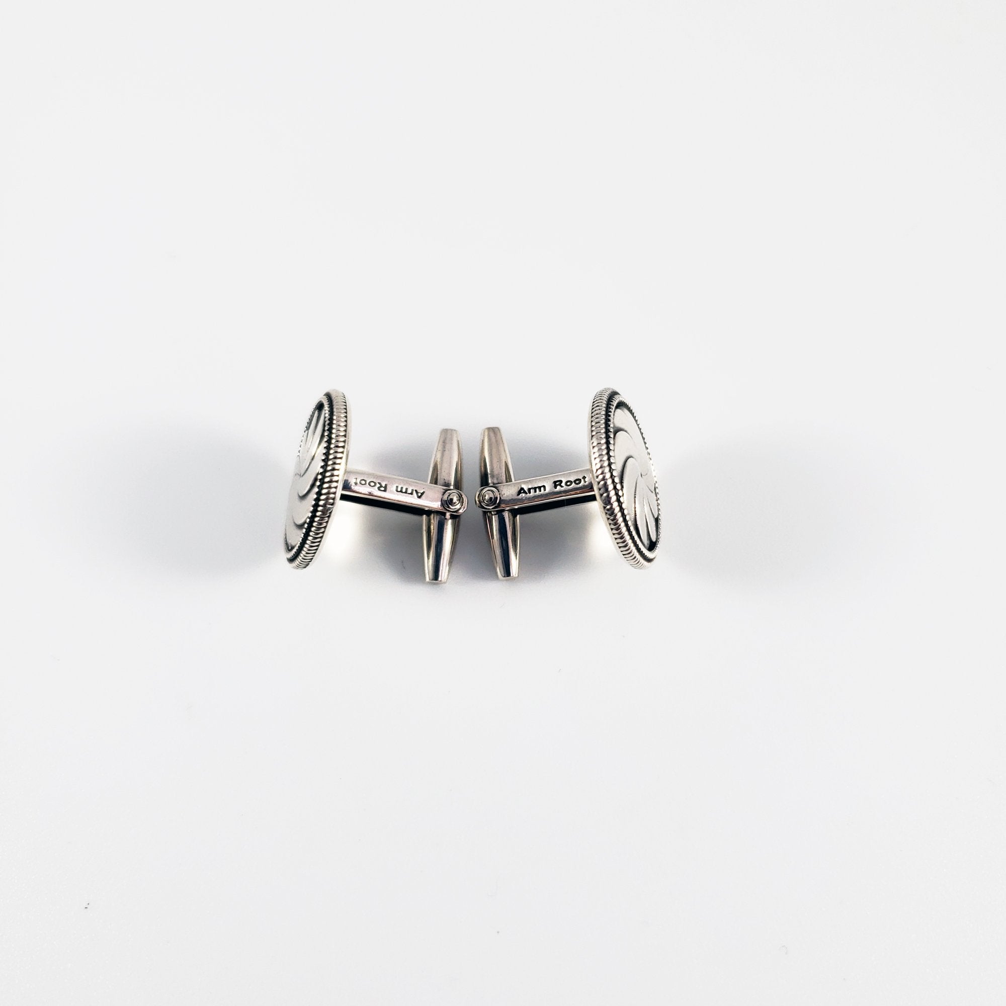Arm Root Eternity Cufflinks