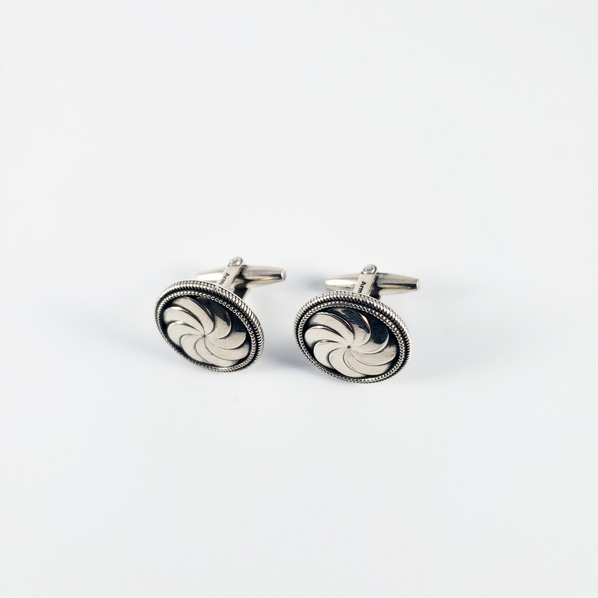 Arm Root Eternity Cufflinks