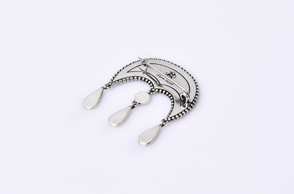 Arm Root Daghdghan Brooch