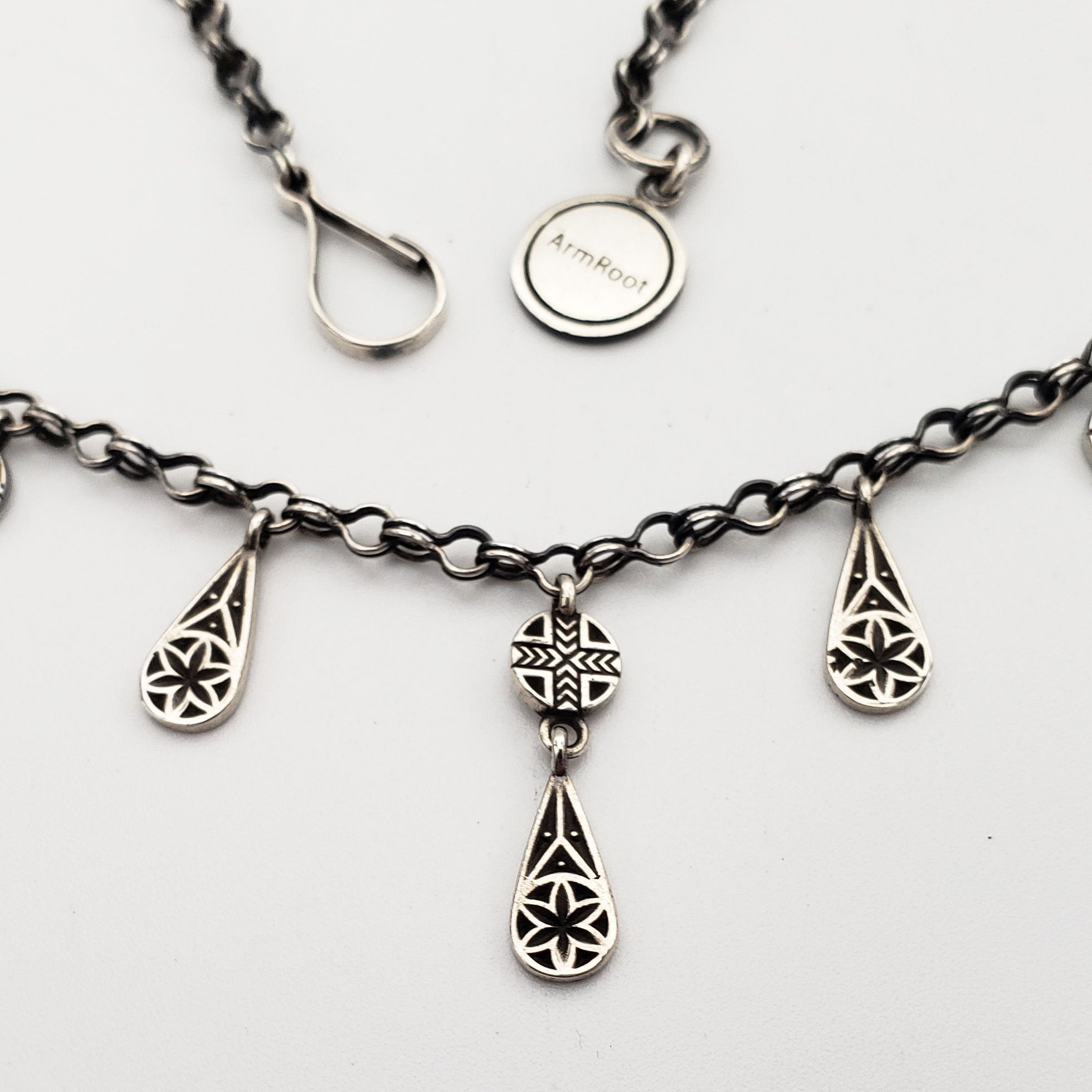 Arm Root Daghdghan Necklace