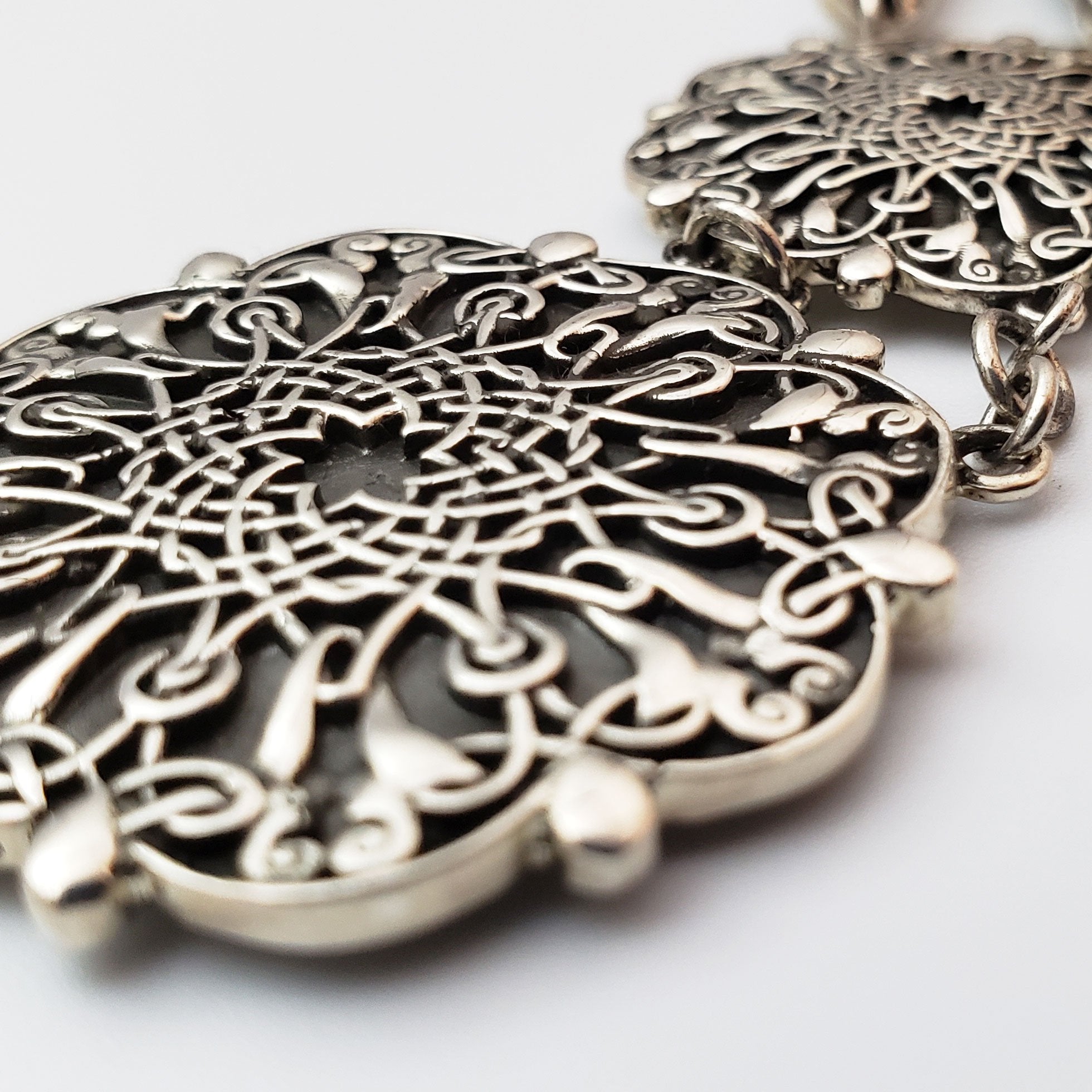 Arm Root Universe Necklace