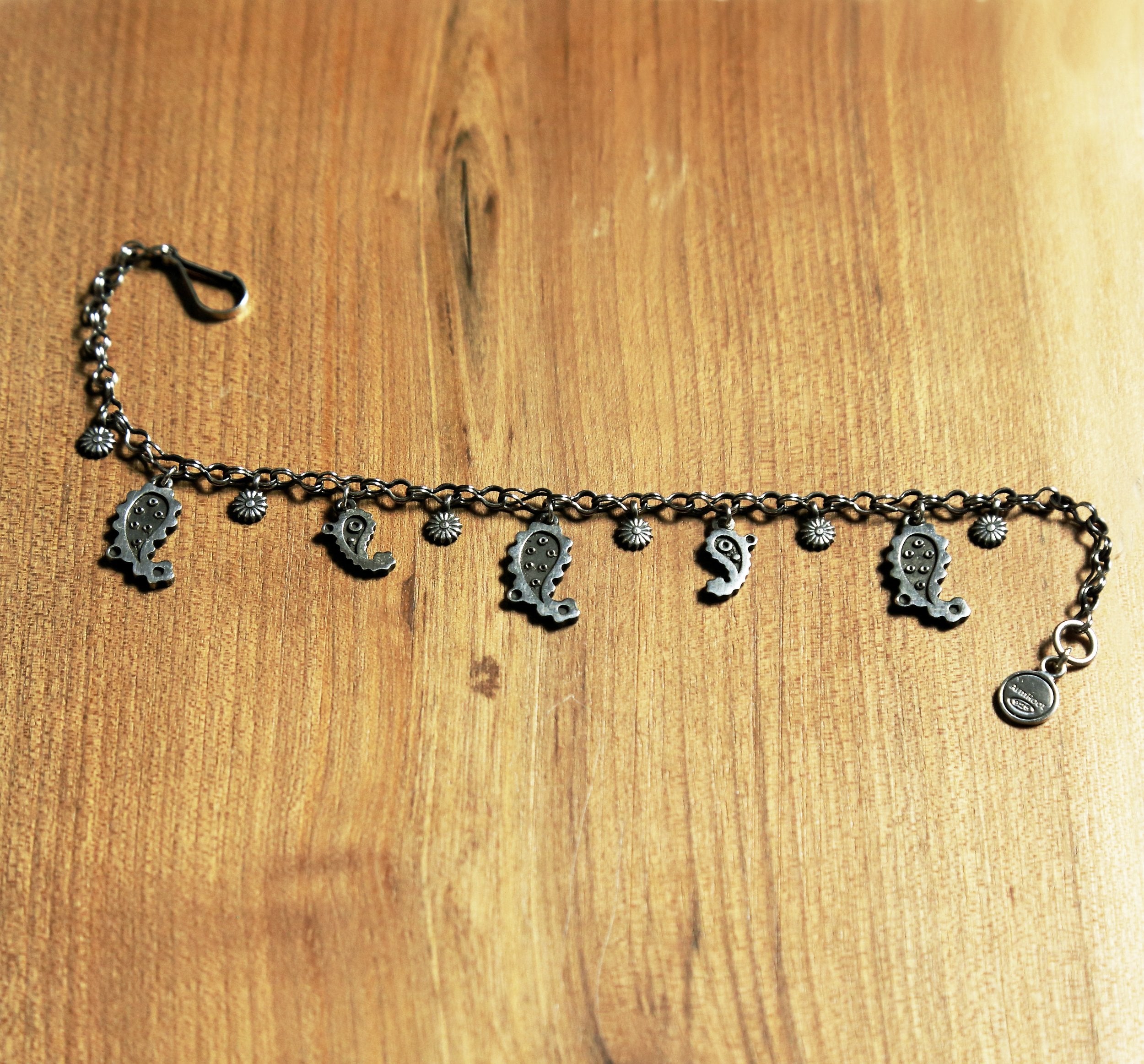 Arm Root Almond Bracelet