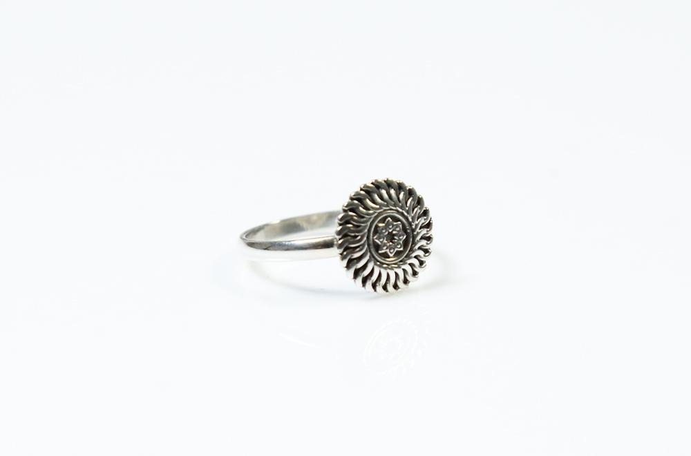 Arm Root Sun Ring