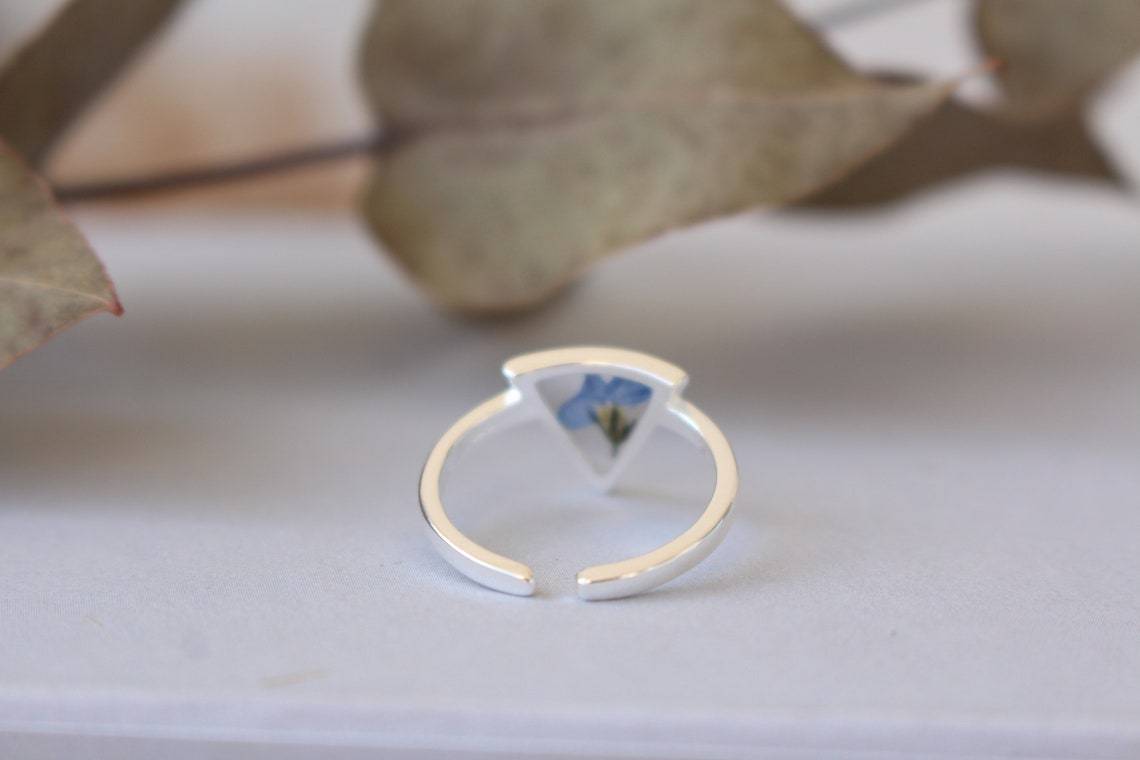 Fancy Triangle Forget-Me-Not Adjustable Silver Ring