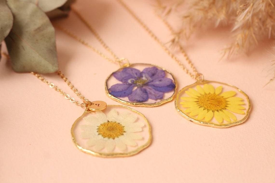 Fancy Pressed Flower Necklace with Personalized Charm