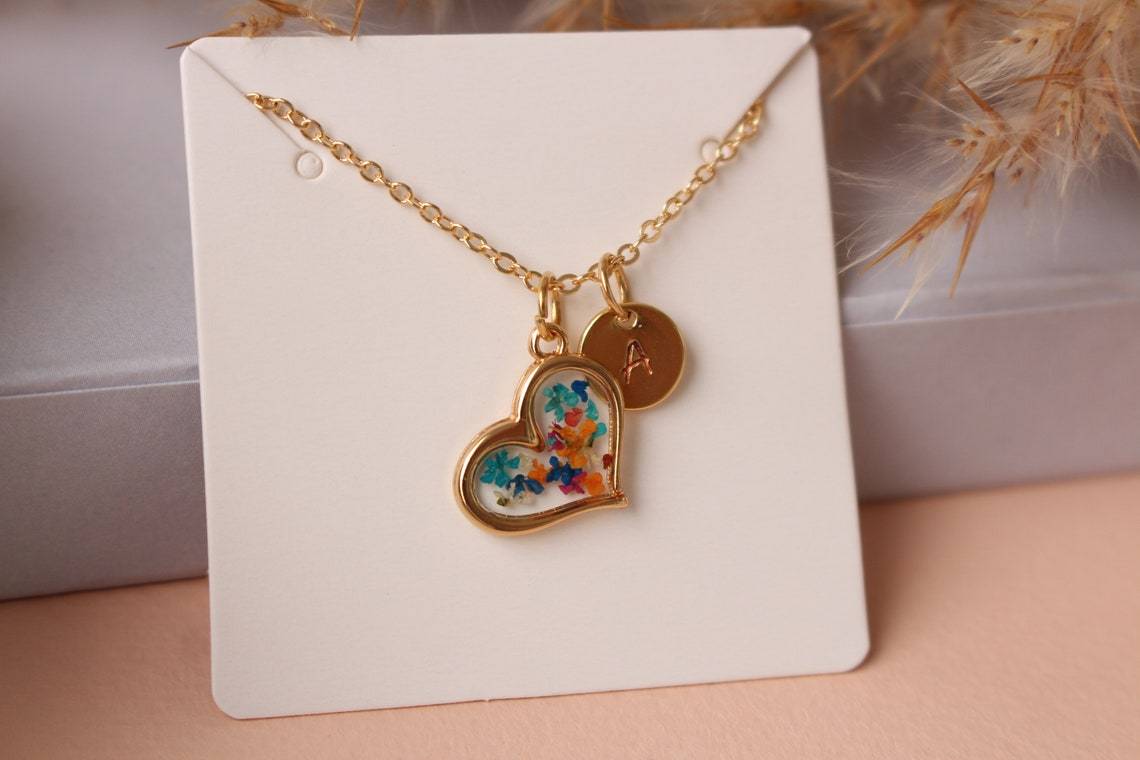 Fancy Pressed Flower Heart Necklace with Personalized Charm