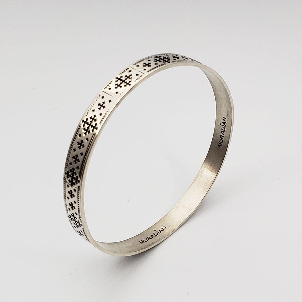Marash Bangle Bracelet (Narrow)
