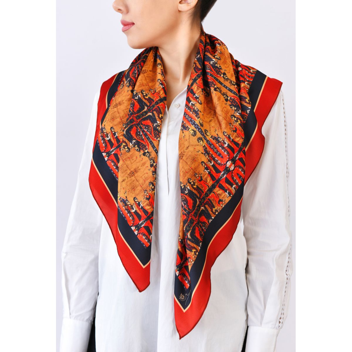 Moreni Scarf - The Royal Family