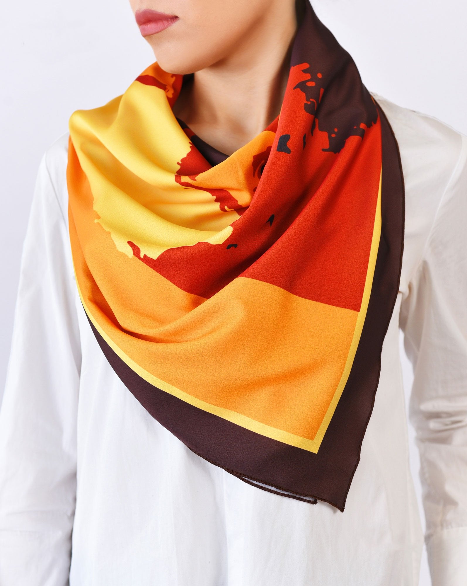 Moreni Scarf - Komitas