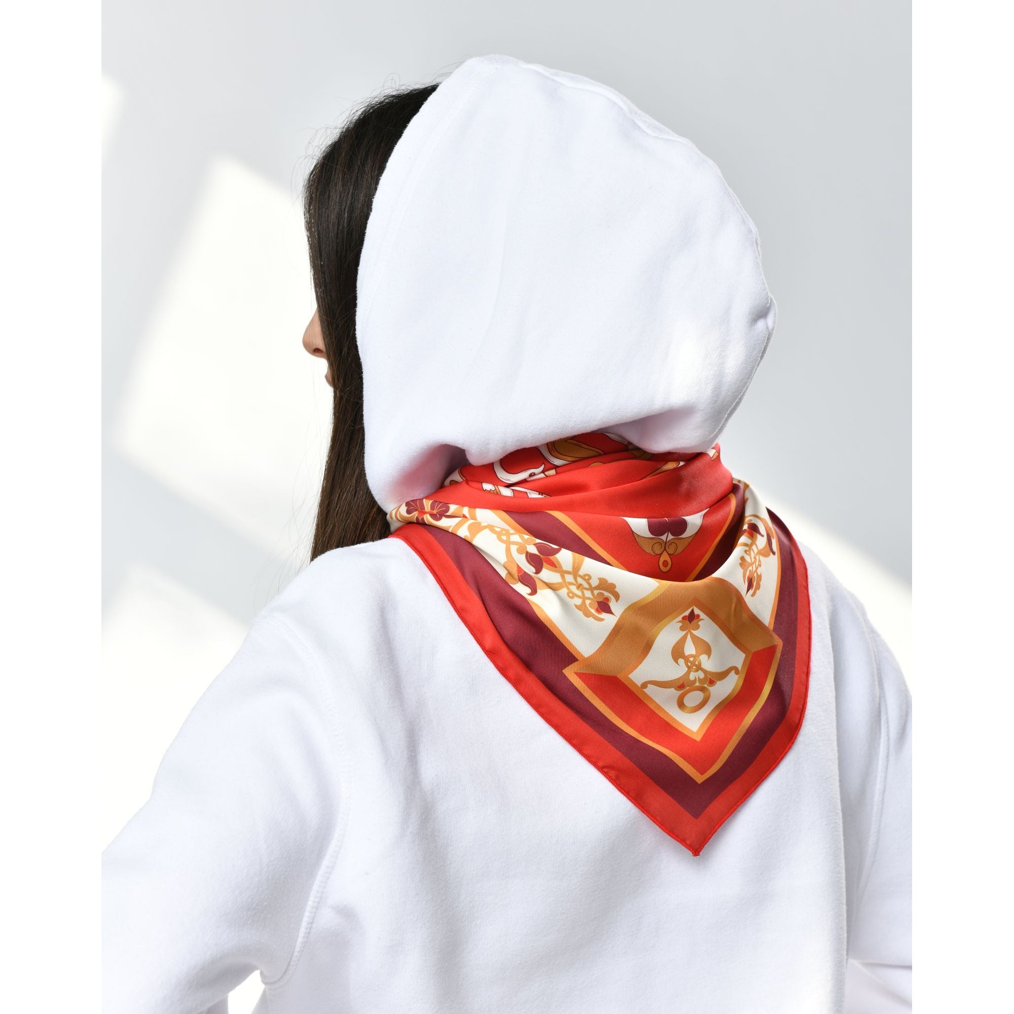 Truezard Mashtots Treasures Scarf - Red