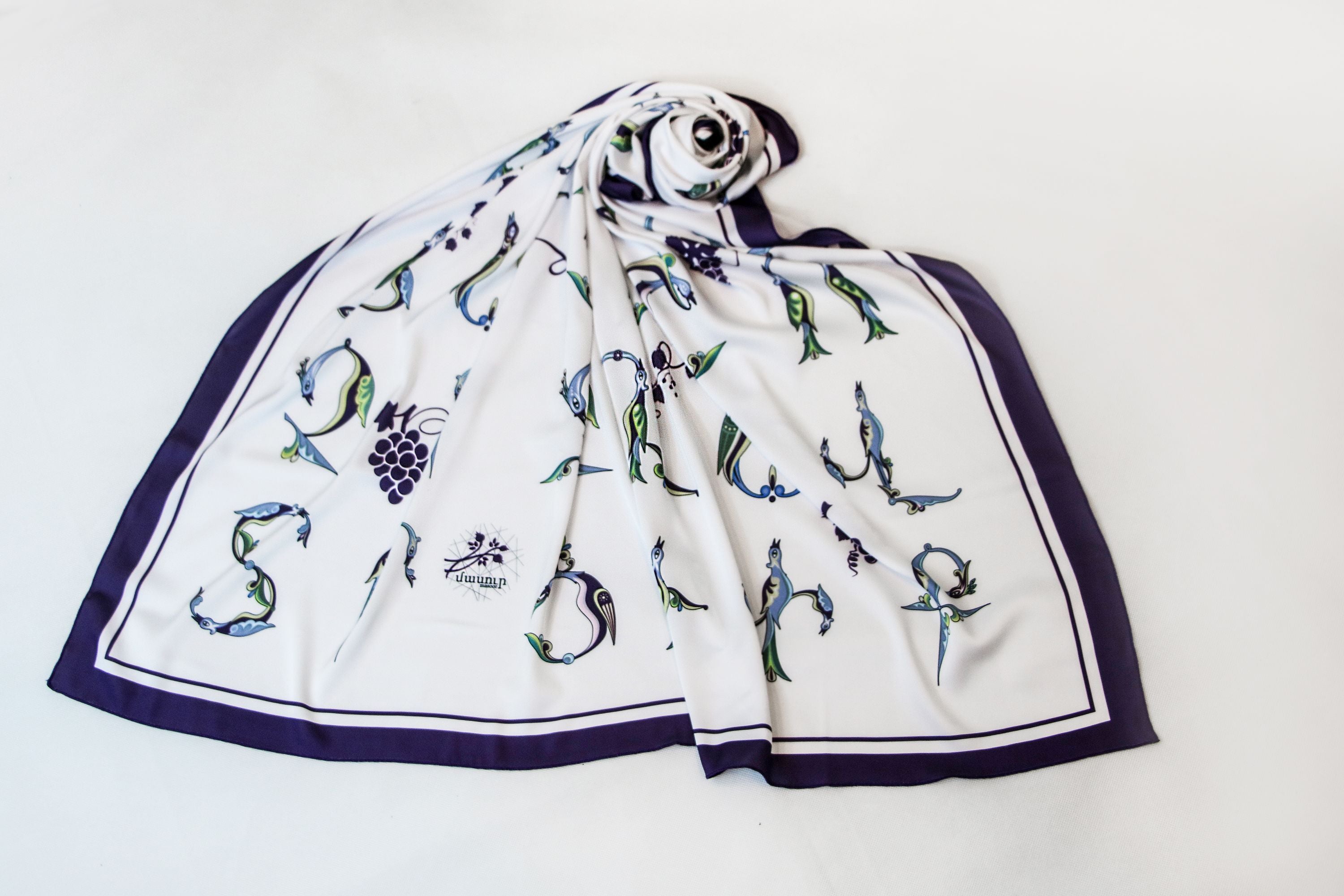 Masoor Armenian Letters and Grapes Scarf - White/Navy