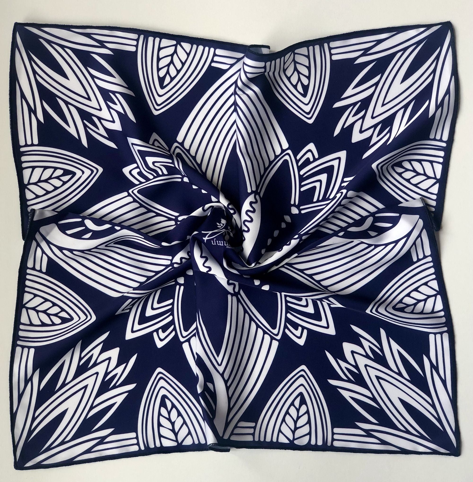 Masoor Armenian Scarf - Leaves - Navy