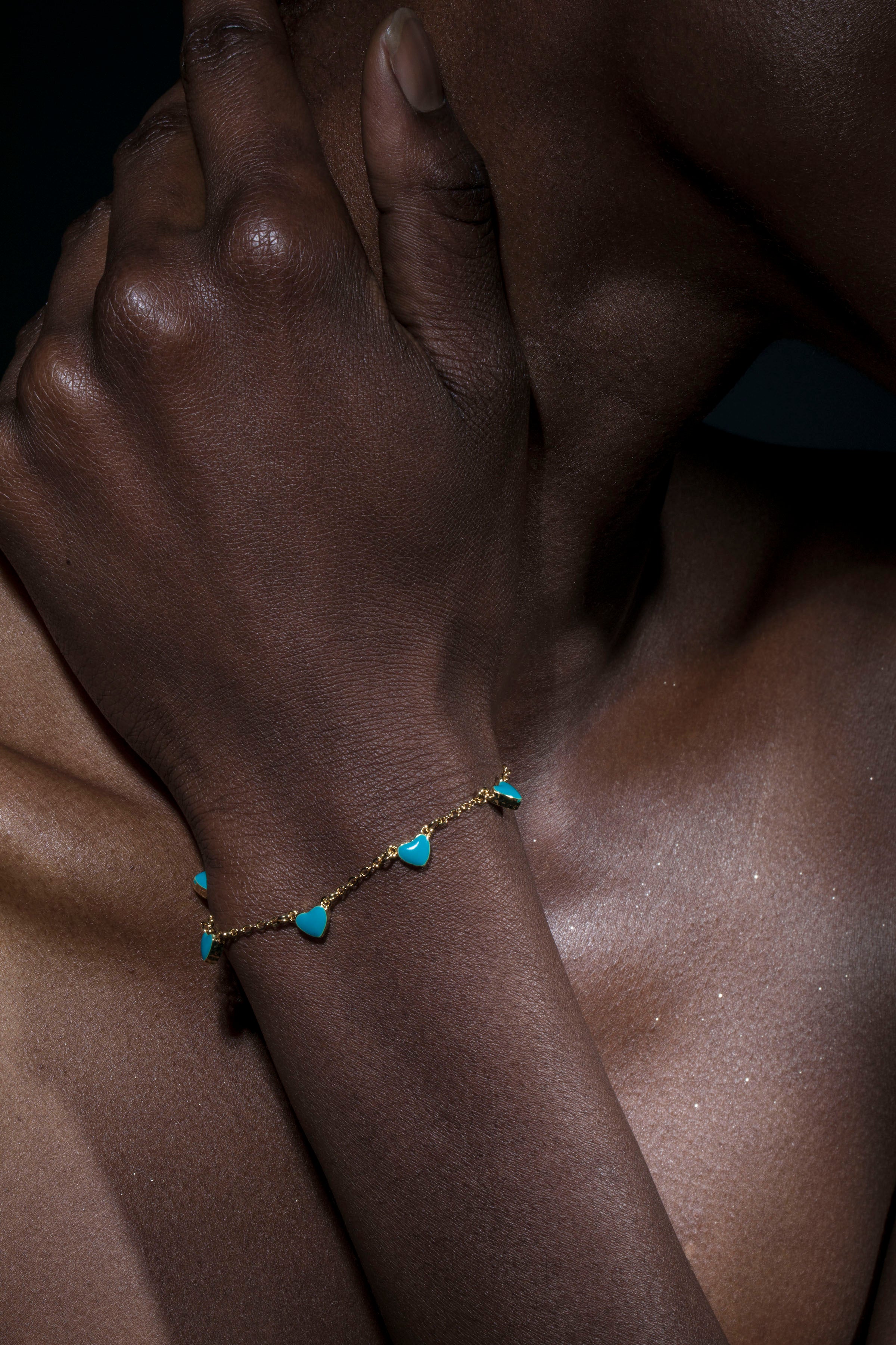 Heartfelt Charm: Chain of Hearts Bracelet