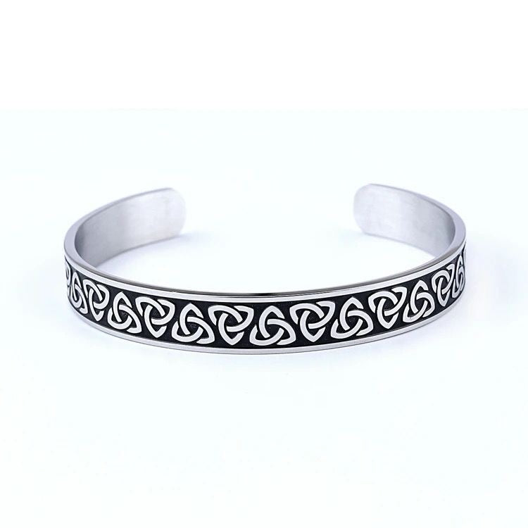 Ornamental Design Men's Bracelet