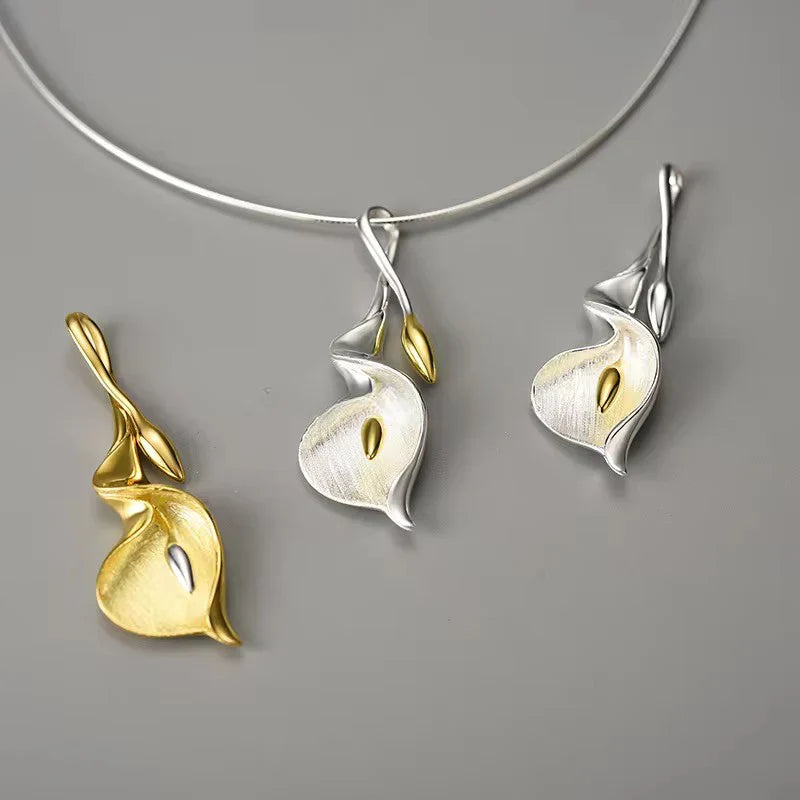 Calla Lily Necklace