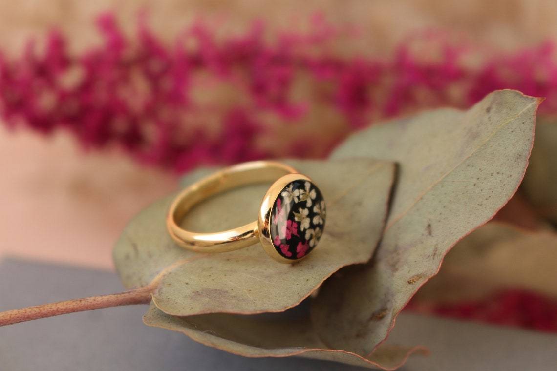 Fancy Queen Anne's Lace Pressed Flower Ring