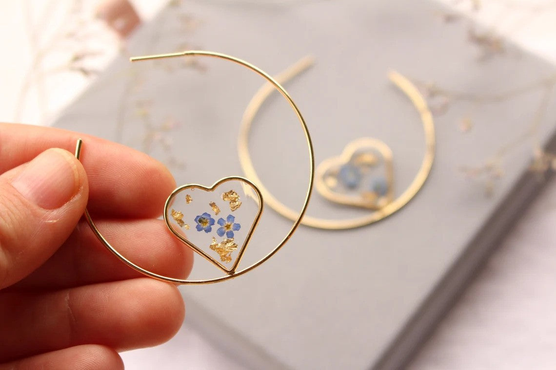 Fancy Forget-Me-Not Brass Circle Earrings