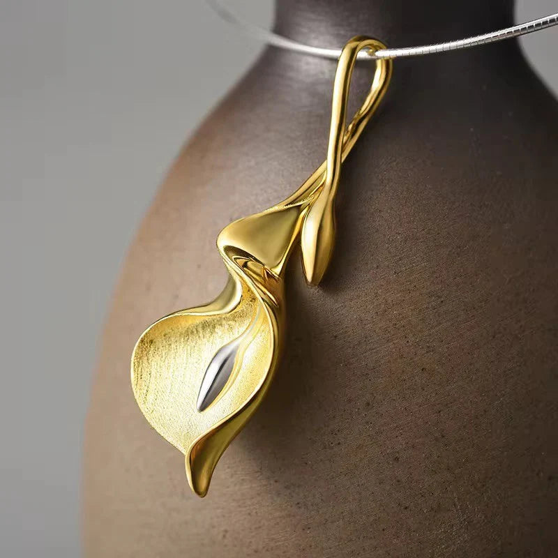 Calla Lily Necklace