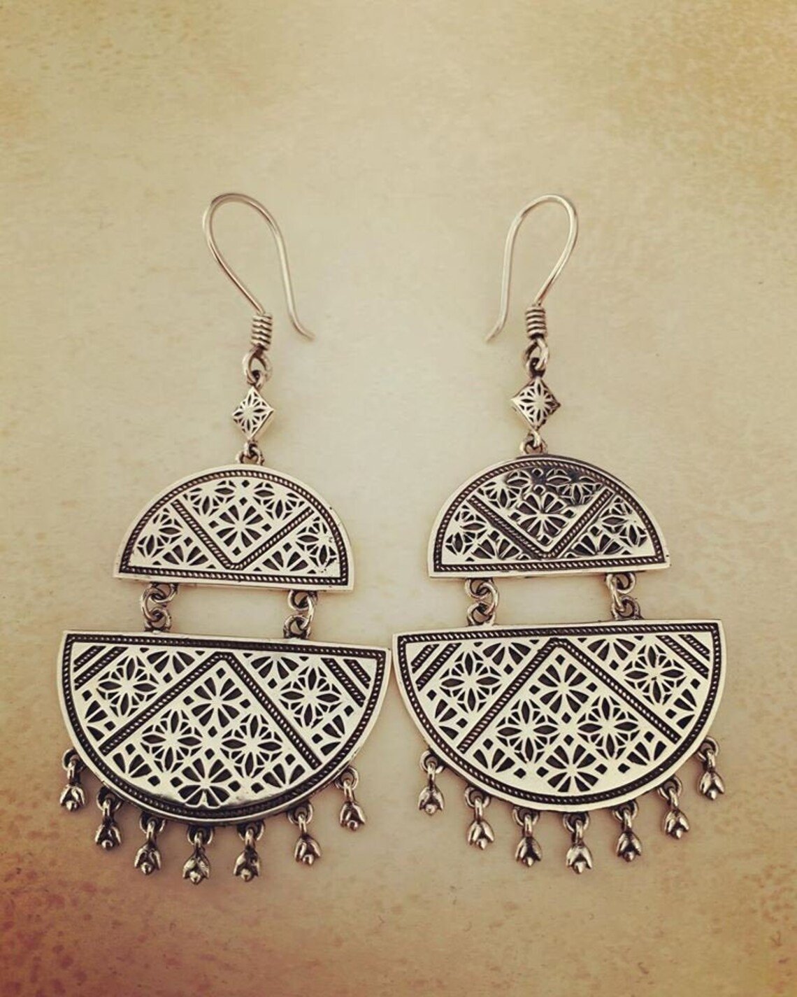 Ayntab Silver Retro Earrings by Muradian