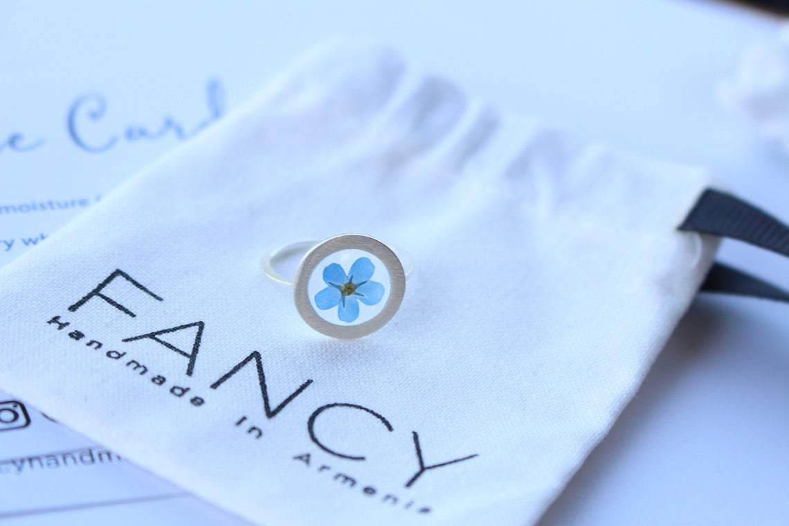 Fancy Pressed Flower Ring - Forget-Me-Not
