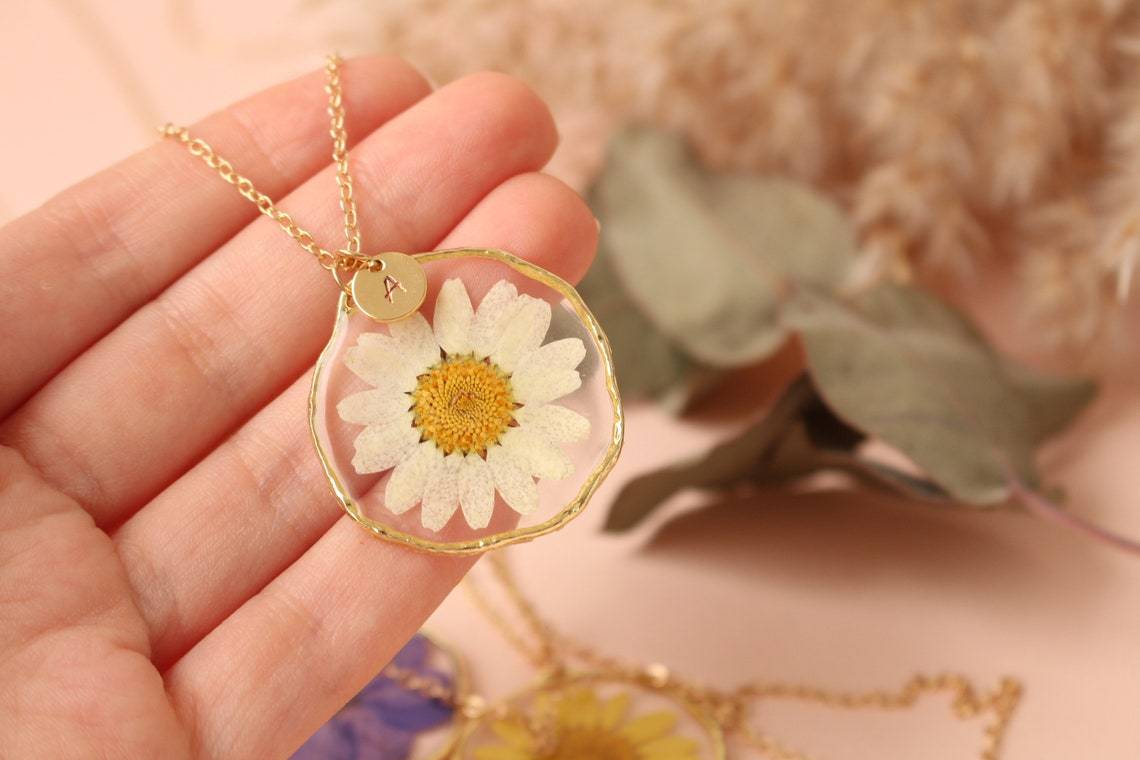 Fancy Pressed Flower Necklace with Personalized Charm
