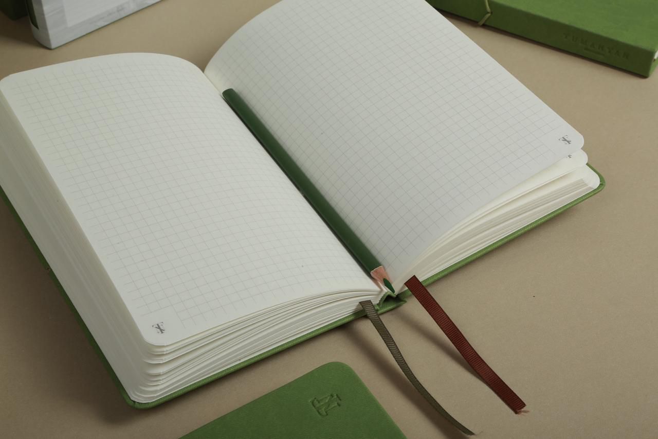 Tumanyan Notebook - Green (small)